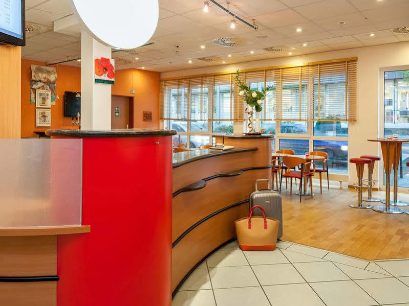 B&B Hotel Wuppertal-City Exterior foto